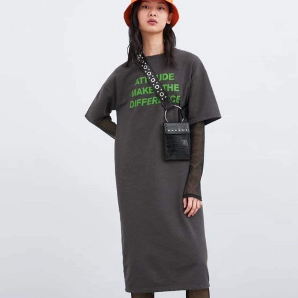 Zara Gray Short Sleeve‎ T-Shirt Dress ‘Attitude Makes the Difference’ Size Med